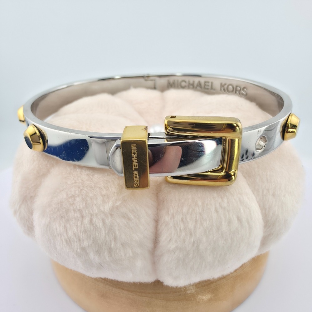 New MICHAEL KORS Bracelet Hinged Bangle Astor Buckle Studded Silver Gold Tone 7"